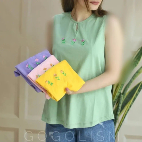 تاپ گلدوزی