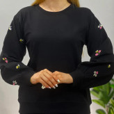 بلوز زنانه آستین پفی گلدوزی