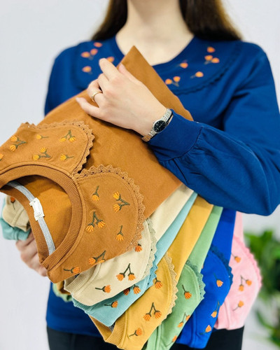 بلوز زنانه گلکسی گلدوزی